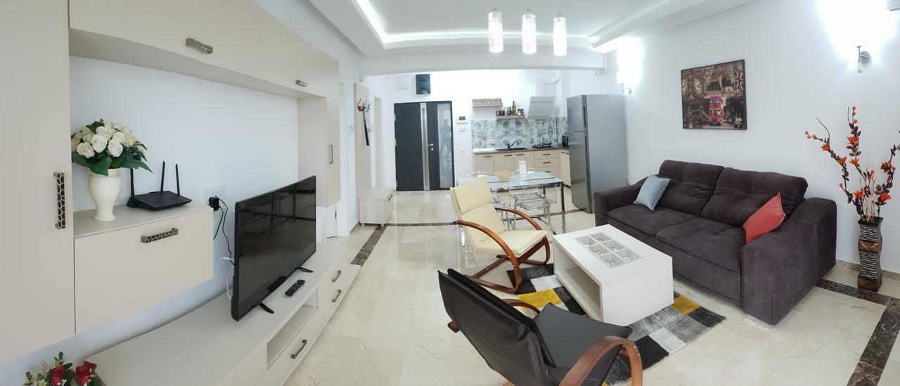 Marble Luxury Apartments Mamaia Exteriör bild