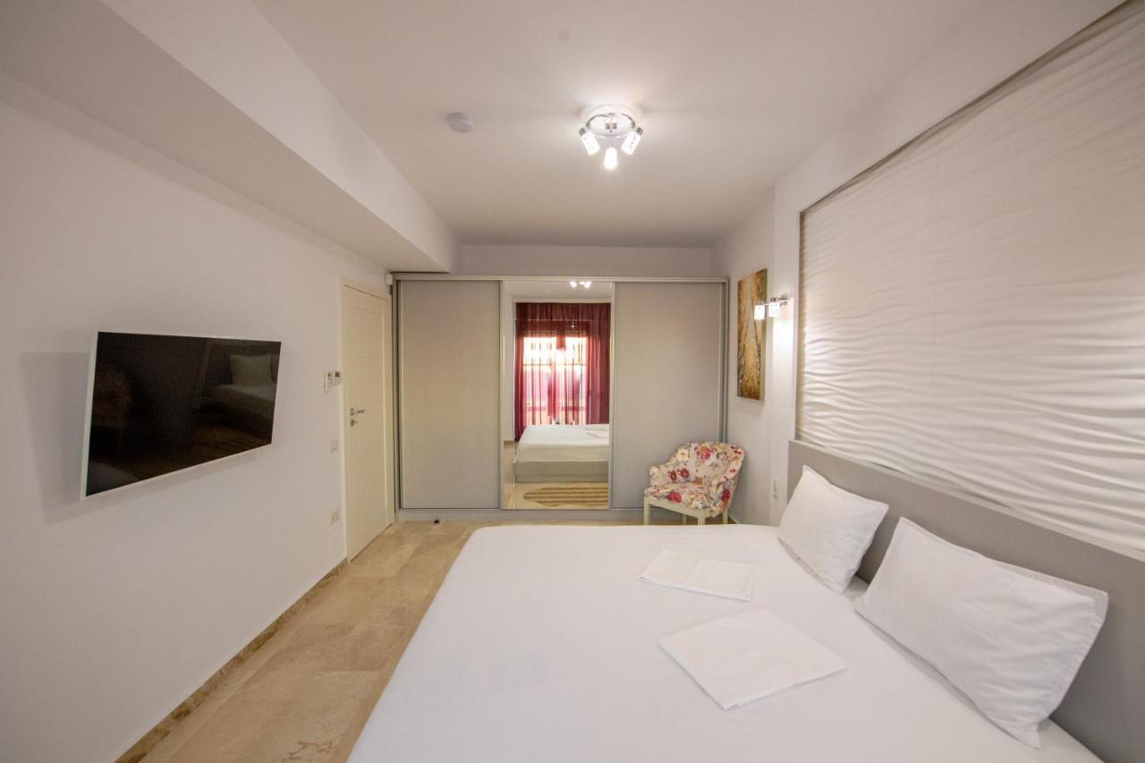 Marble Luxury Apartments Mamaia Exteriör bild