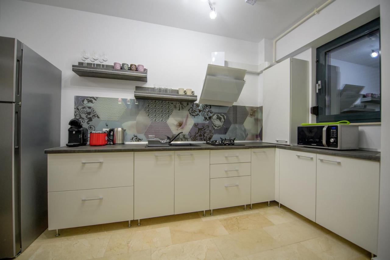 Marble Luxury Apartments Mamaia Exteriör bild