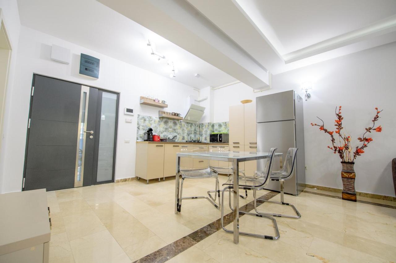 Marble Luxury Apartments Mamaia Exteriör bild